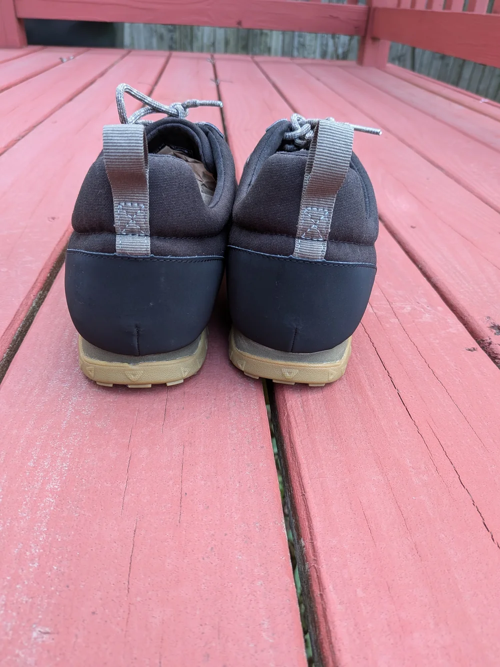 Teva Men's Casual Minimalist Sneakers Black Gum Sole Size 11.5